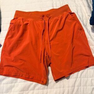 Lululemon Men burnt Orange Shorts size Large